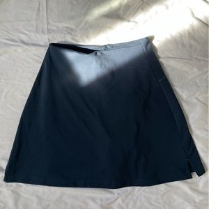 Girlfriend Collective Skort in Midnight Navy Blue Size XS